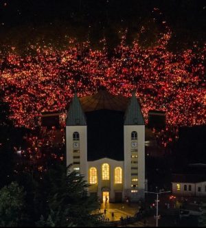 unisciti in preghiera con medjugorje official